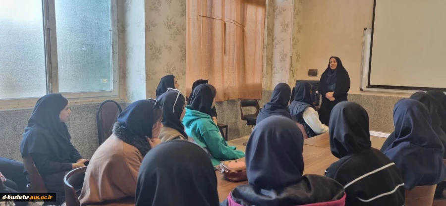 بازدید دانش آموزان هنرستان مهدیس آبپخش از آموزشکده ملی مهارت دختران بوشهر 2