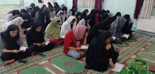 مراسم عزاداری شهادت امام صادق(ع) در خوابگاه کوثر آموزشکده ملی مهارت دختران بوشهر برگزار شد 2