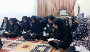 مراسم شهادت رئیس مکتب شیعه حضرت امام جعفر صادق(ع)در خوابگاه طاهره برگزار گردید 4