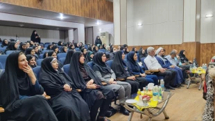 سرپرست آموزشکده ملی مهارت دختران بوشهر در دورهمی راهیان نوری های آموزشکده ملی مهارت دختران بوشهر گفت:
مهارت آموزی بدون تعهد و پایبندی به آرمانهای انقلابی به نتیجه مطلوب نمی رسد. 2