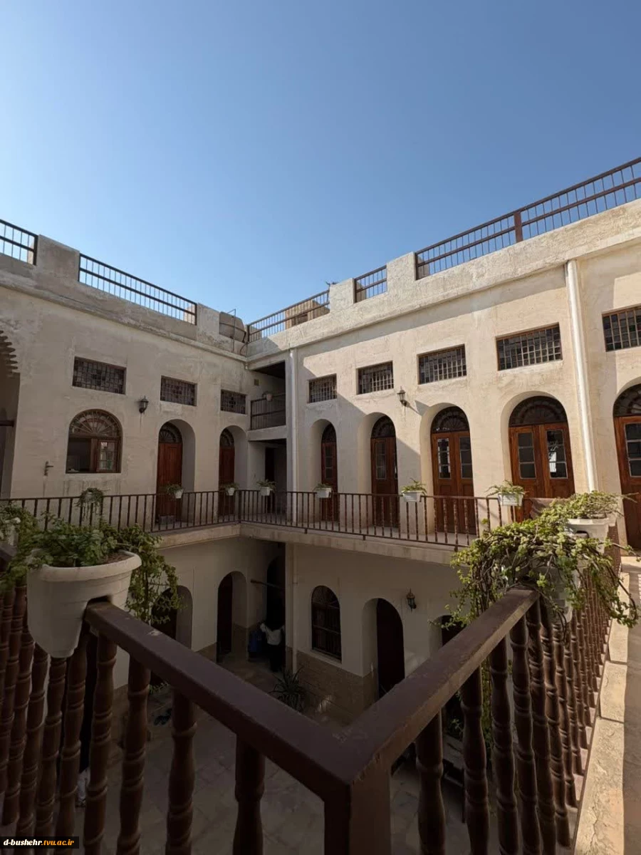 بازدید آموزشی دانشجویان معماری از عمارت تاریخی رشیدی 4