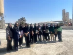 بازدید علمی دانشجویان معماری آموزشکده دختران بوشهر از کارگاه تولید بتن در شهرک صنعتی بوشهر 2