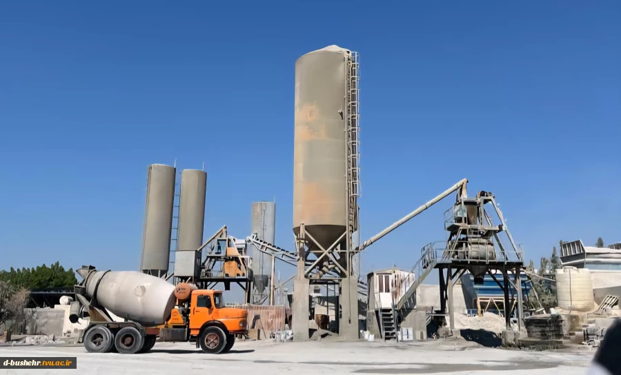 بازدید علمی دانشجویان معماری آموزشکده دختران بوشهر از کارگاه تولید بتن در شهرک صنعتی بوشهر 3