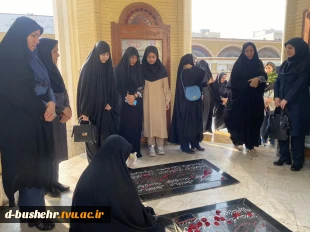 برگزاری مراسم ترتیل‌خوانی سوره مبارکه «یس» در جوار مطهر شهدا 4