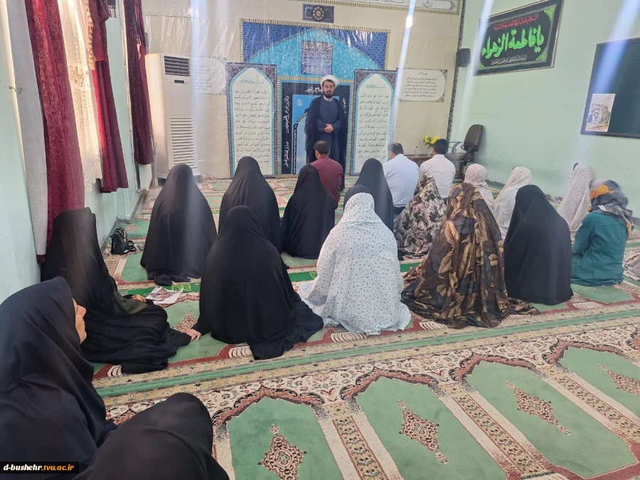 اقامه نماز جماعت ظهر و عصر به امامت رئیس نهاد نمایندگی مقام معظم رهبری در دانشگاه خلیج فارس 2