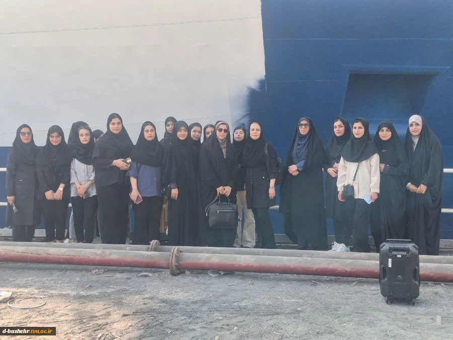 بازدید علمی دانشجویان رشته حسابداری آموزشکده دختران بوشهر از صنایع دریایی ایران (صدرا) 9