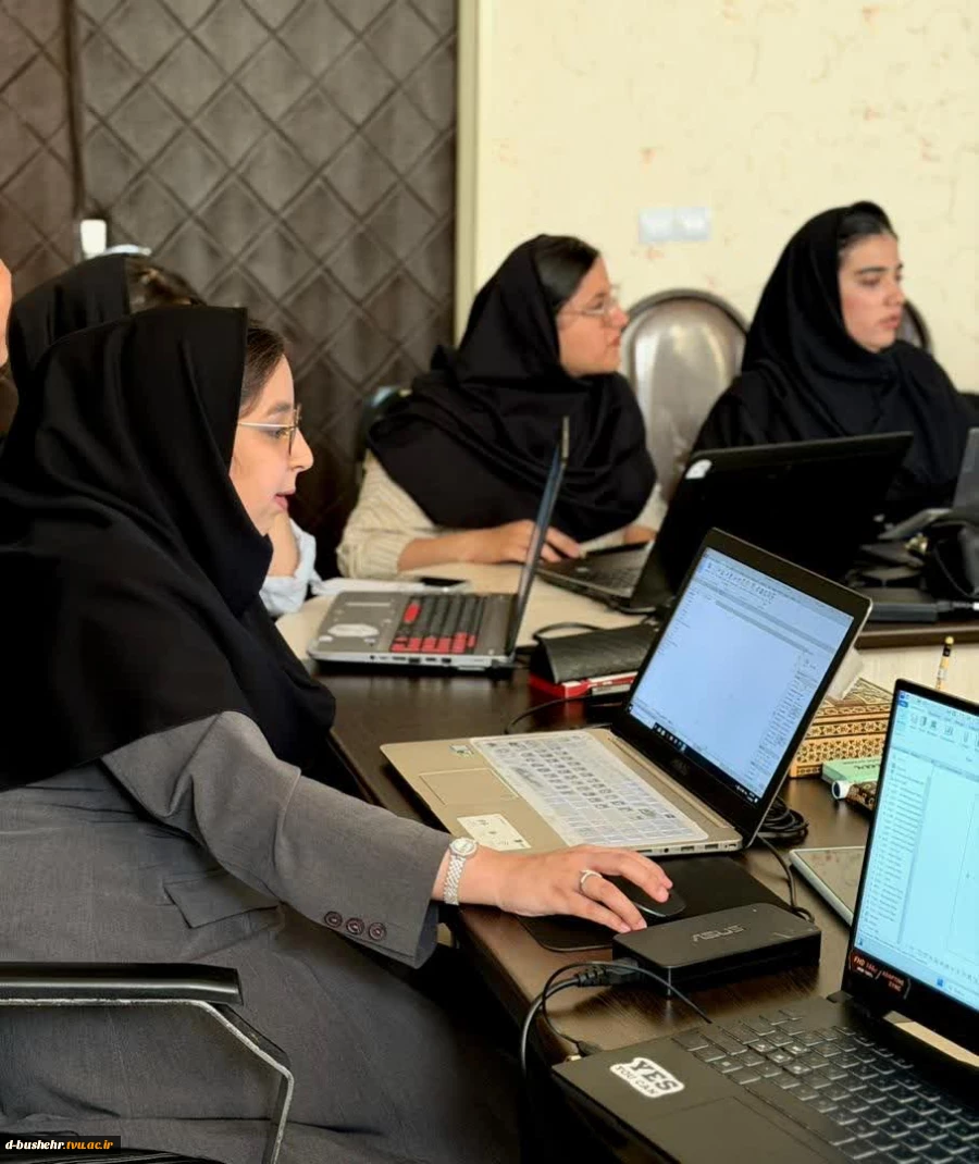 برگزاری دوره آموزشی نرم‌افزار «رویت» به همت انجمن علمی معماری 3