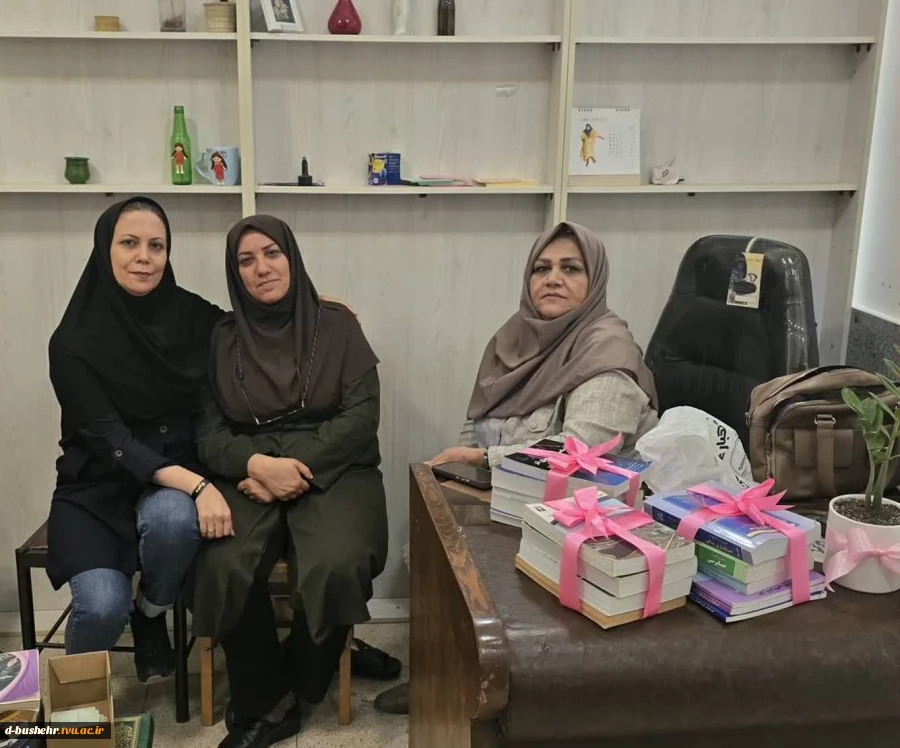 بازدید و فعالیت‌ انجمن علمی رشته حسابداری به مناسبت هفته کتاب، کتابخوانی و کتابدار در کتابخانه آموزشکده ملی مهارت دختران بوشهر 5