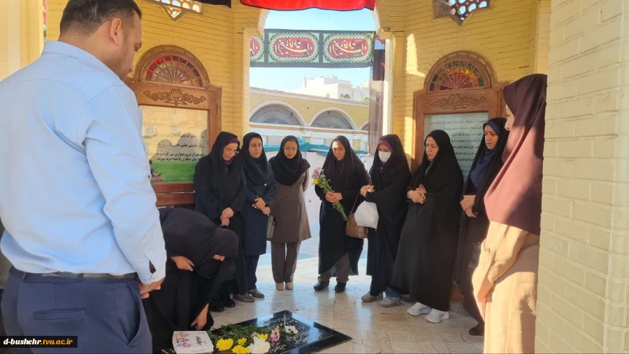 تجدید میثاق دانشگاهیان آموزشکده ملی مهارت دختران بوشهر با آرمان‌های شهدا و بانوی دو عالم در هفته بسیج 5