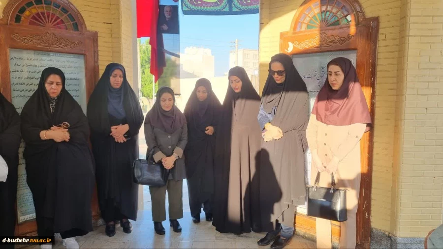 تجدید میثاق دانشگاهیان آموزشکده ملی مهارت دختران بوشهر با آرمان‌های شهدا و بانوی دو عالم در هفته بسیج 6