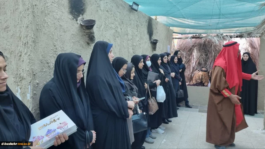 تجدید میثاق دانشگاهیان آموزشکده ملی مهارت دختران بوشهر با آرمان‌های شهدا و بانوی دو عالم در هفته بسیج 17