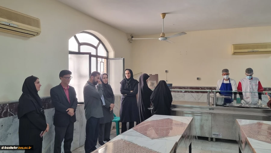 بازدید هیأت نظارت، ارزیابی و تضمین کیفیت دانشگاه خلیج فارس از آموزشکده ملی مهارت دختران بوشهر 5