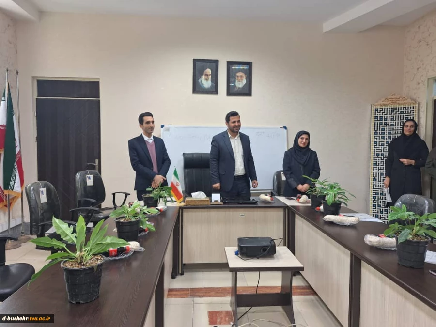 برگزاری مراسم تجلیل از بانوان همکار آموزشکده ملی مهارت دختران بوشهر به مناسبت روز زن و شب یلدا 9