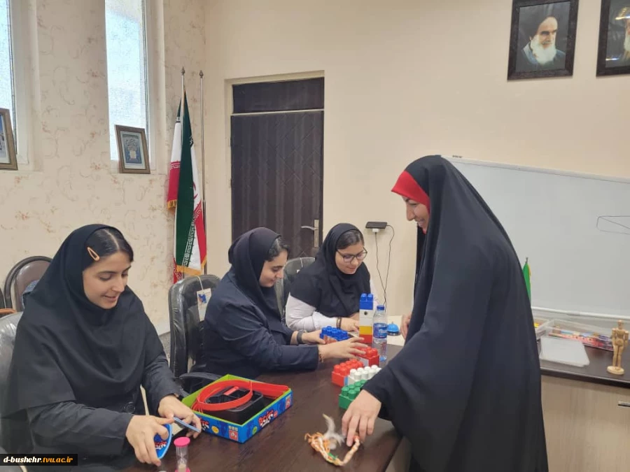 برگزاری کارگاه «جادوی حواس در آموزش هنر به روش مونته‌سوری» در آموزشکده ملی مهارت دختران الزهرا(س) بوشهر 8