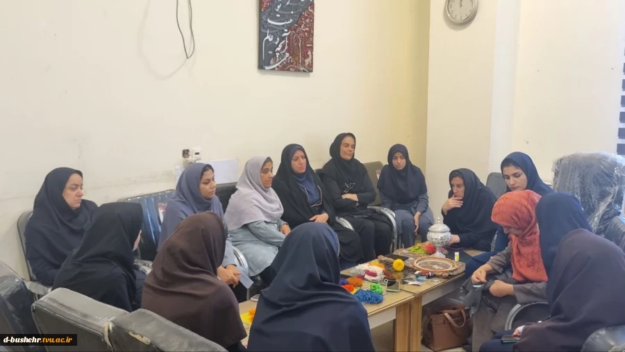 کارگاه آموزشی بخارادوزی در آموزشکده دختران بوشهر برگزار شد 6