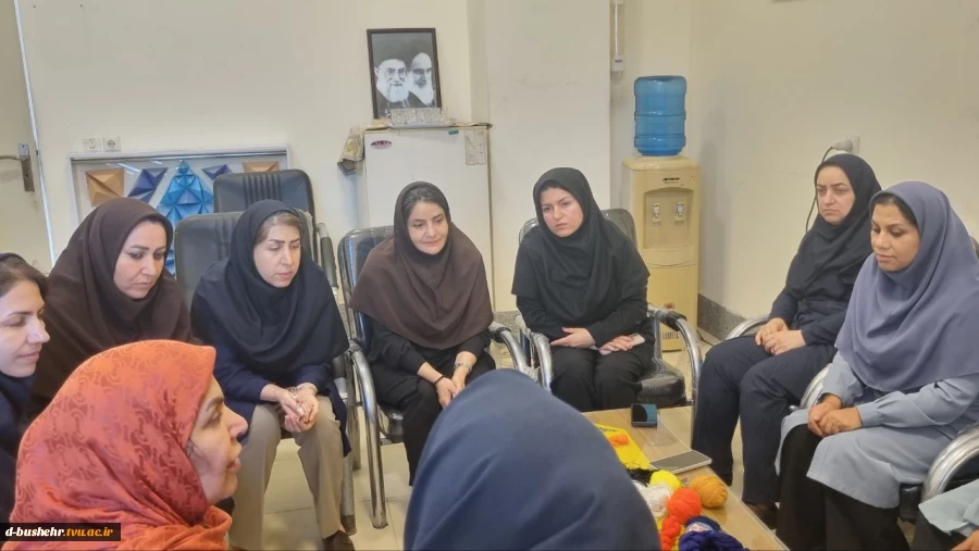 کارگاه آموزشی بخارادوزی در آموزشکده دختران بوشهر برگزار شد 8